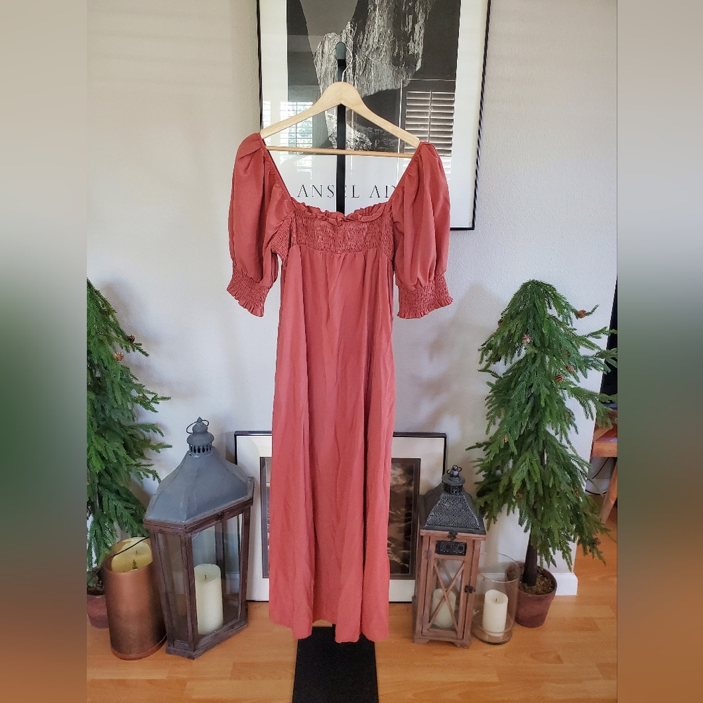 Women’s Rust Square-Neck Maxi Dress - Picture 3 of 3